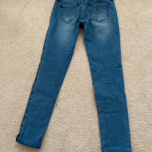 Low Rise Guess Jeans - Picture 4 of 5